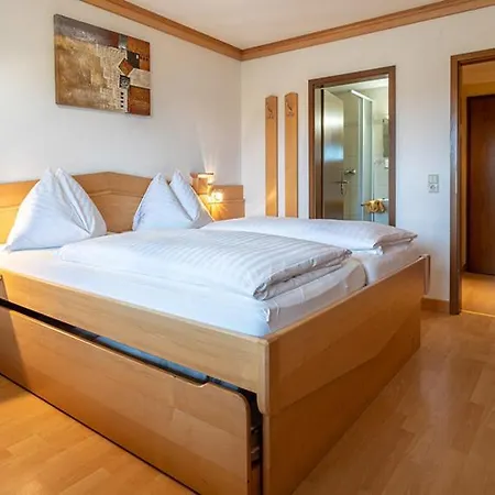 Hotel Neunbrunnen 호텔 3*