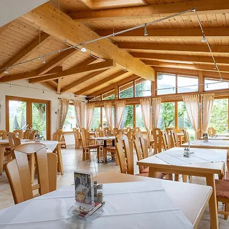 Hotel Neunbrunnen Mitterhofen