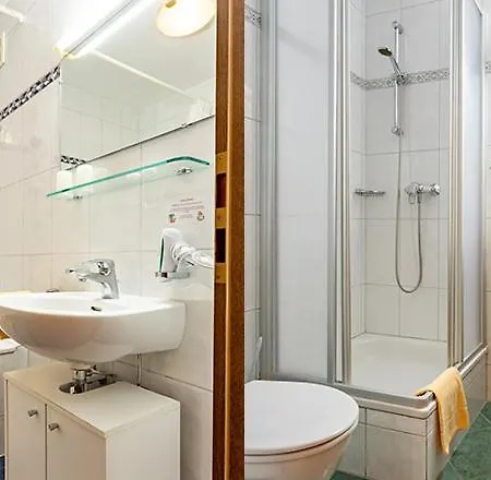 Hotel Neunbrunnen 호텔 Mitterhofen